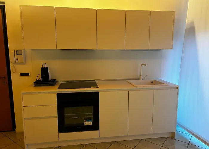 Attico Via Gronchi アパート *